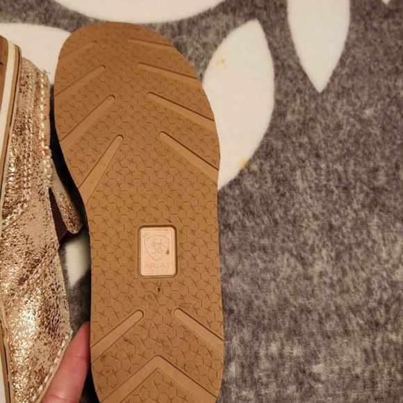 Ariat cruisers - Picture 2 of 3